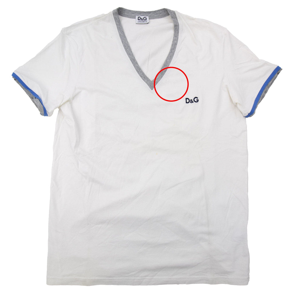 Pre-Loved V-neck T-shirt White Medium