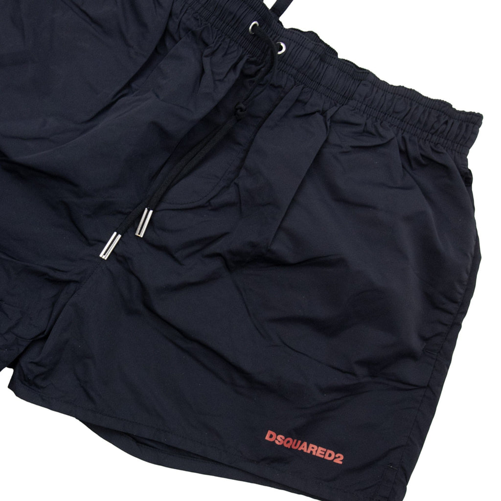 Pre-Loved Icon Shorts Black/Red 48"