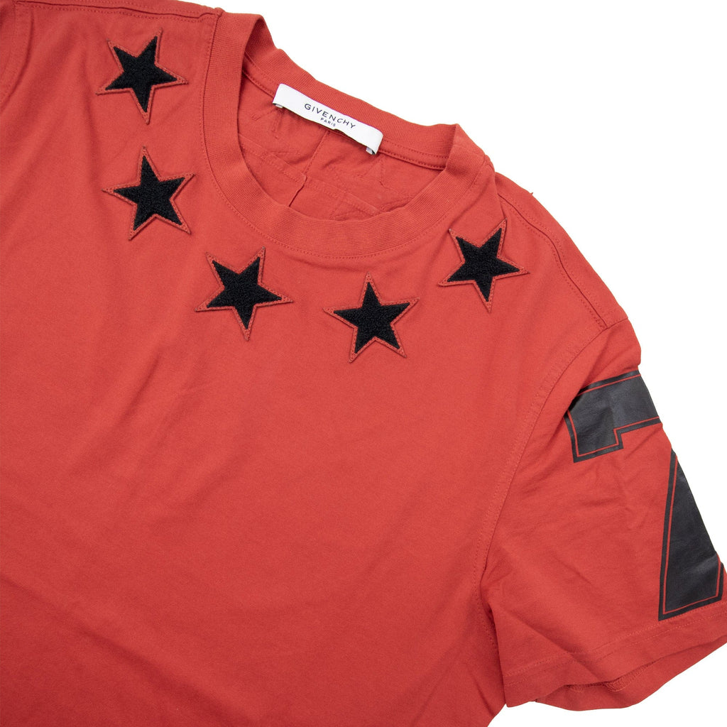 Pre-Loved Stars Neckline T-Shirt Red Medium