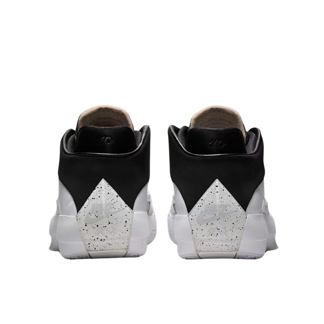 JORDAN 40 THE CLASSIC