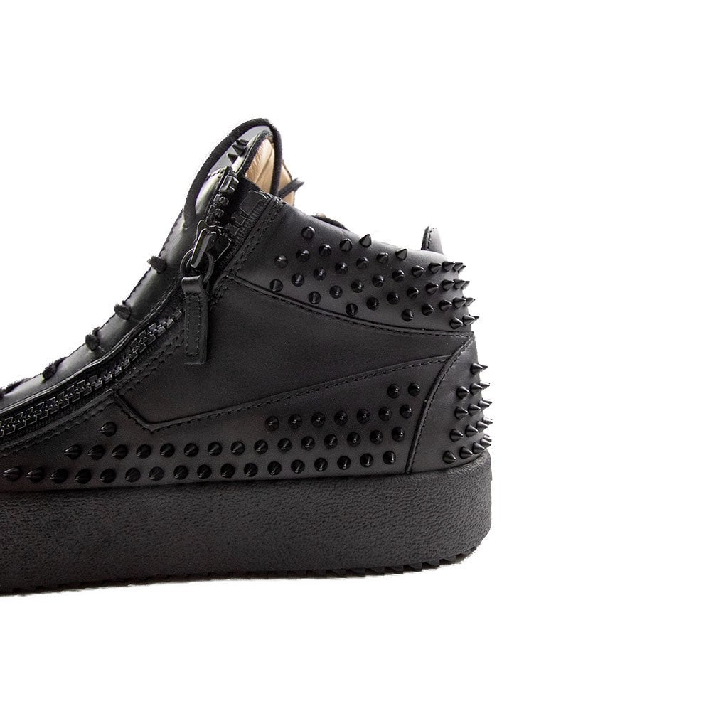 Giuseppe Zanotti May Lond Kriss Studs Black