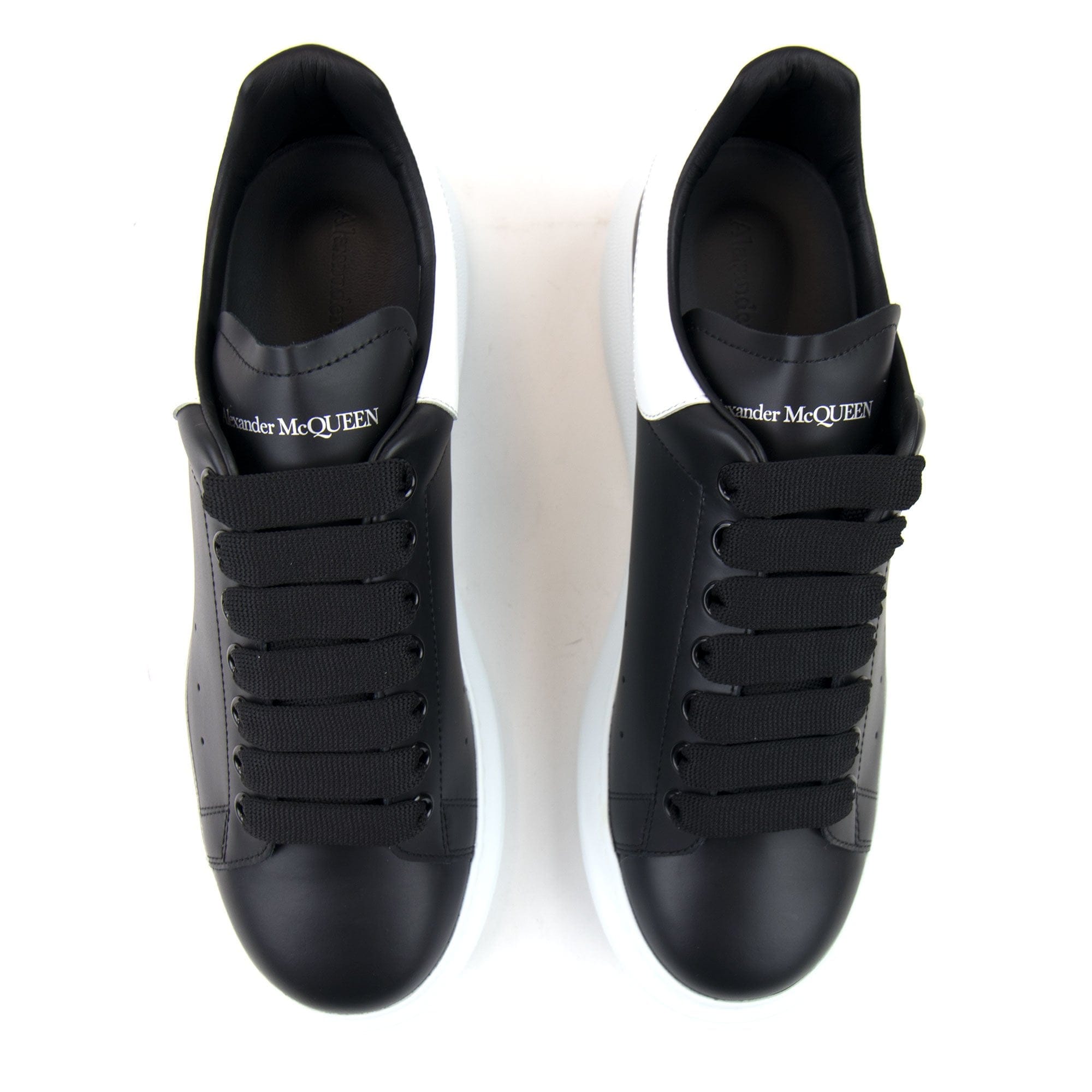 Alexander McQueen Exaggerated-sole Leather Sneakers 1070 Black/white