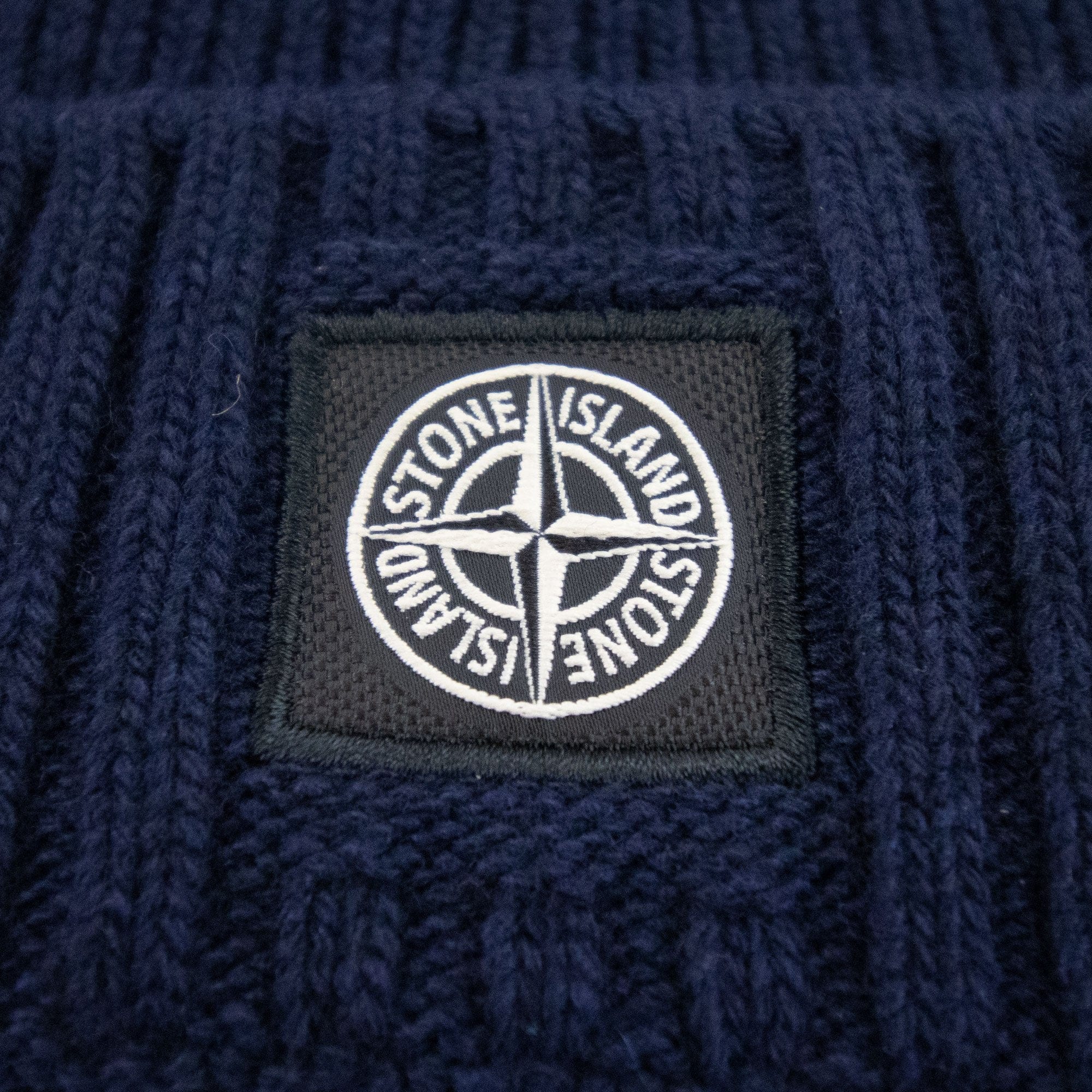 Stone Island Junior Compass Beanie Navy V0020