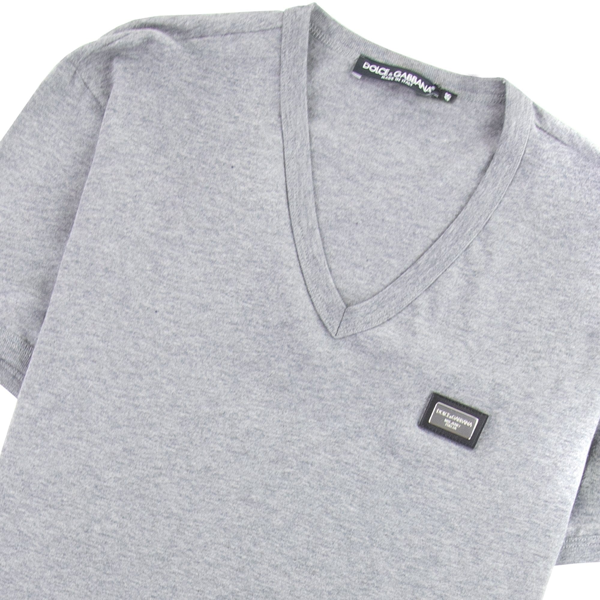 Dolce&Gabbana Metal Logo V Neck T-shirt Grey S8291