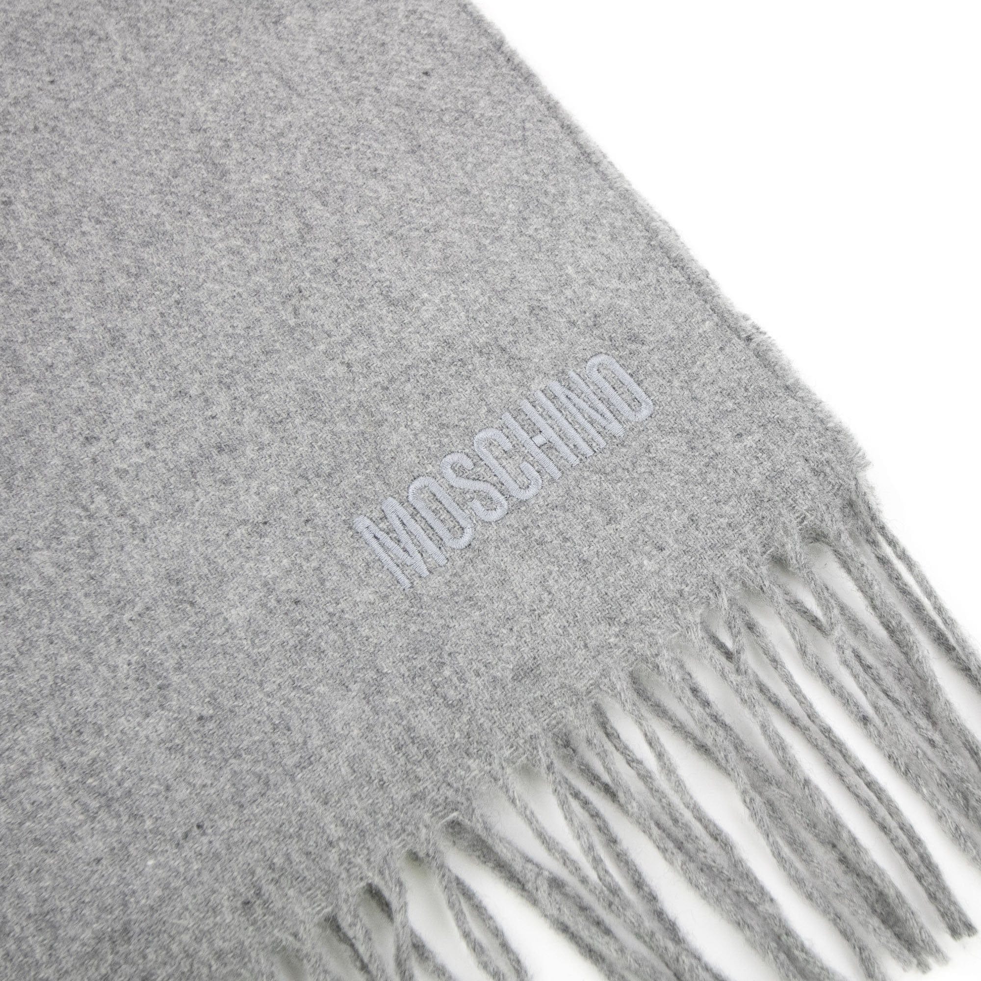 Love Moschino Sciarpa Knitted Logo Scarf Light Grey