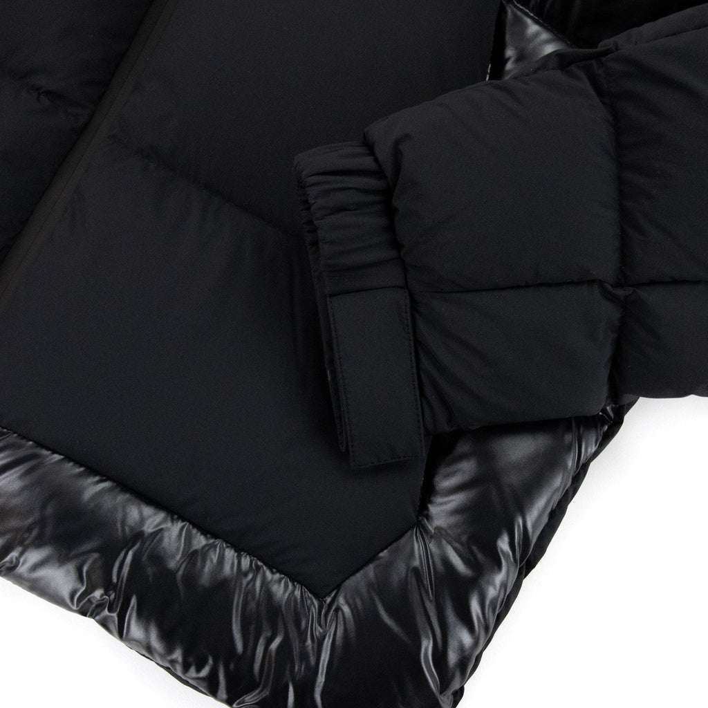 Moncler Pallardy Down Jacket Black