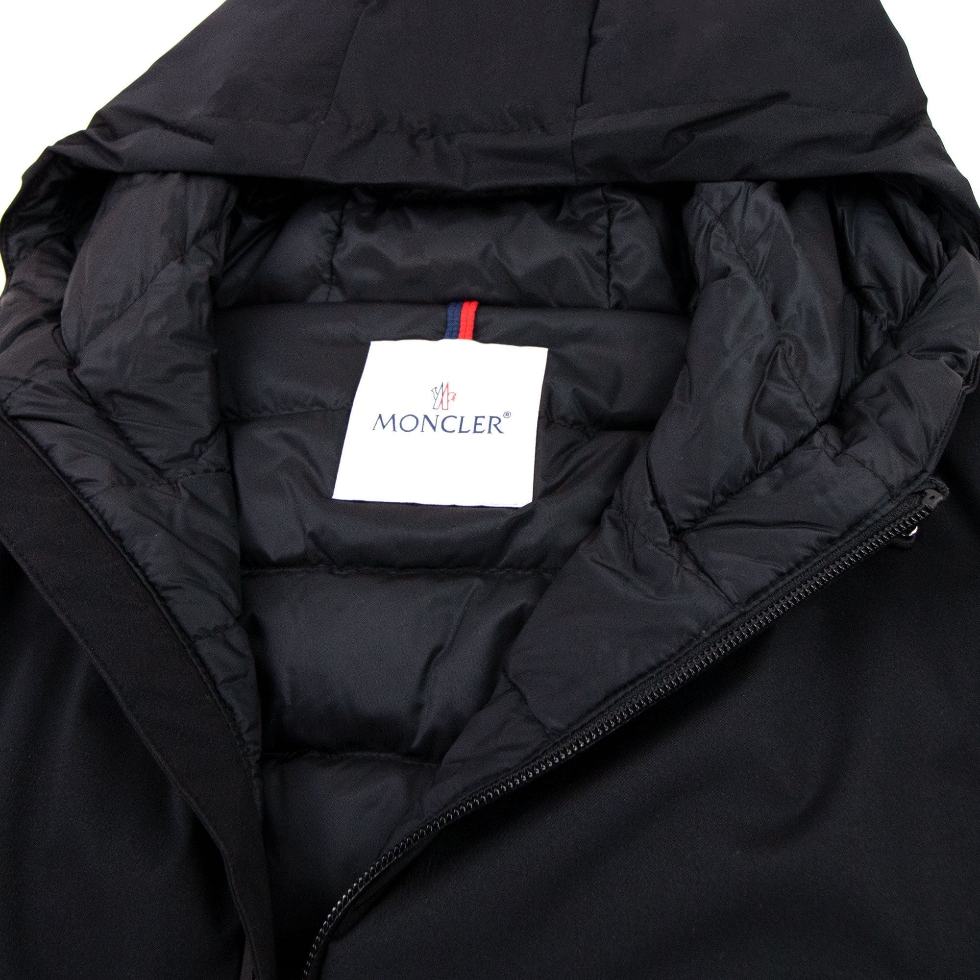 Moncler Loupiac Down Jacket Black 999