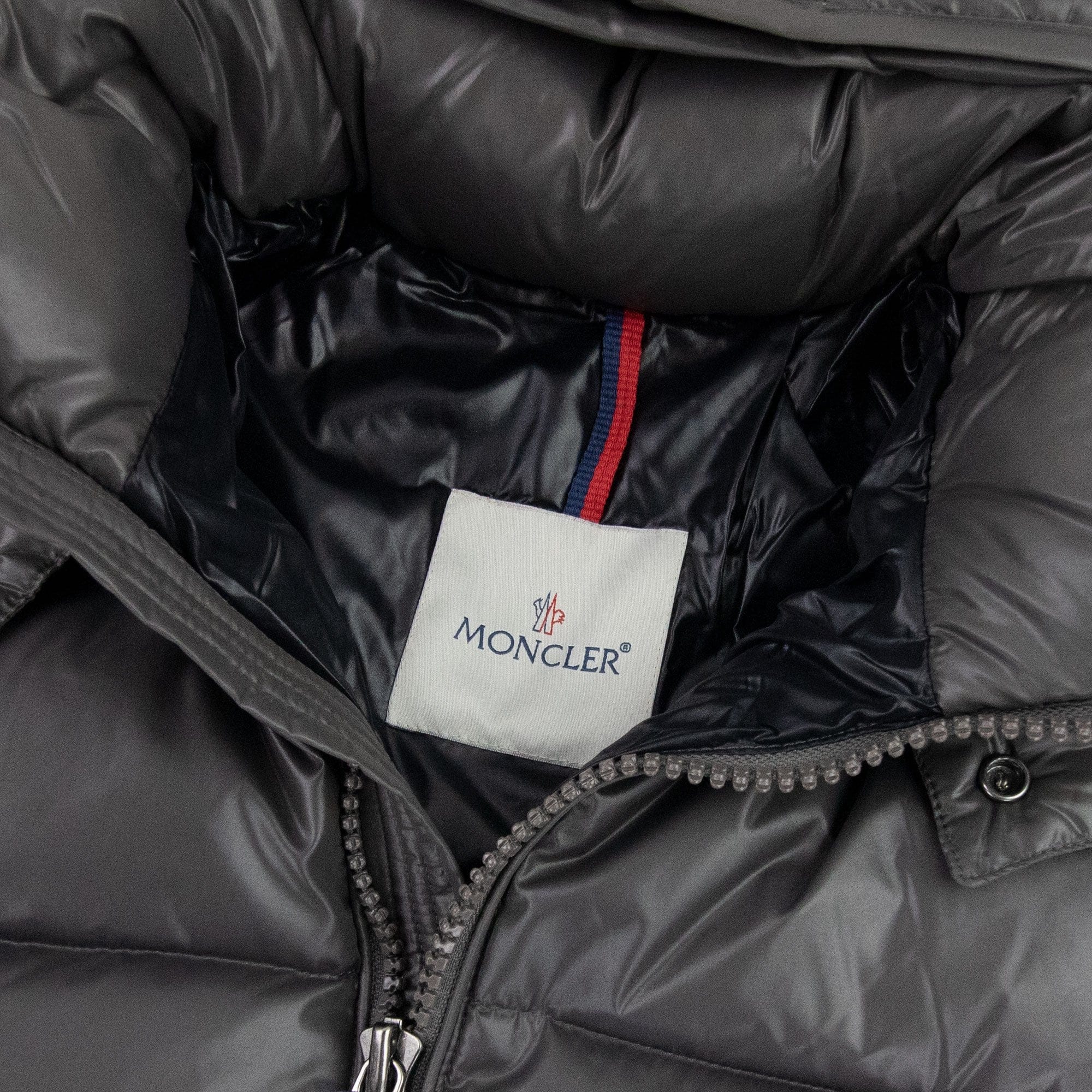 Moncler Maya Short Down Jacket Dark Grey 930