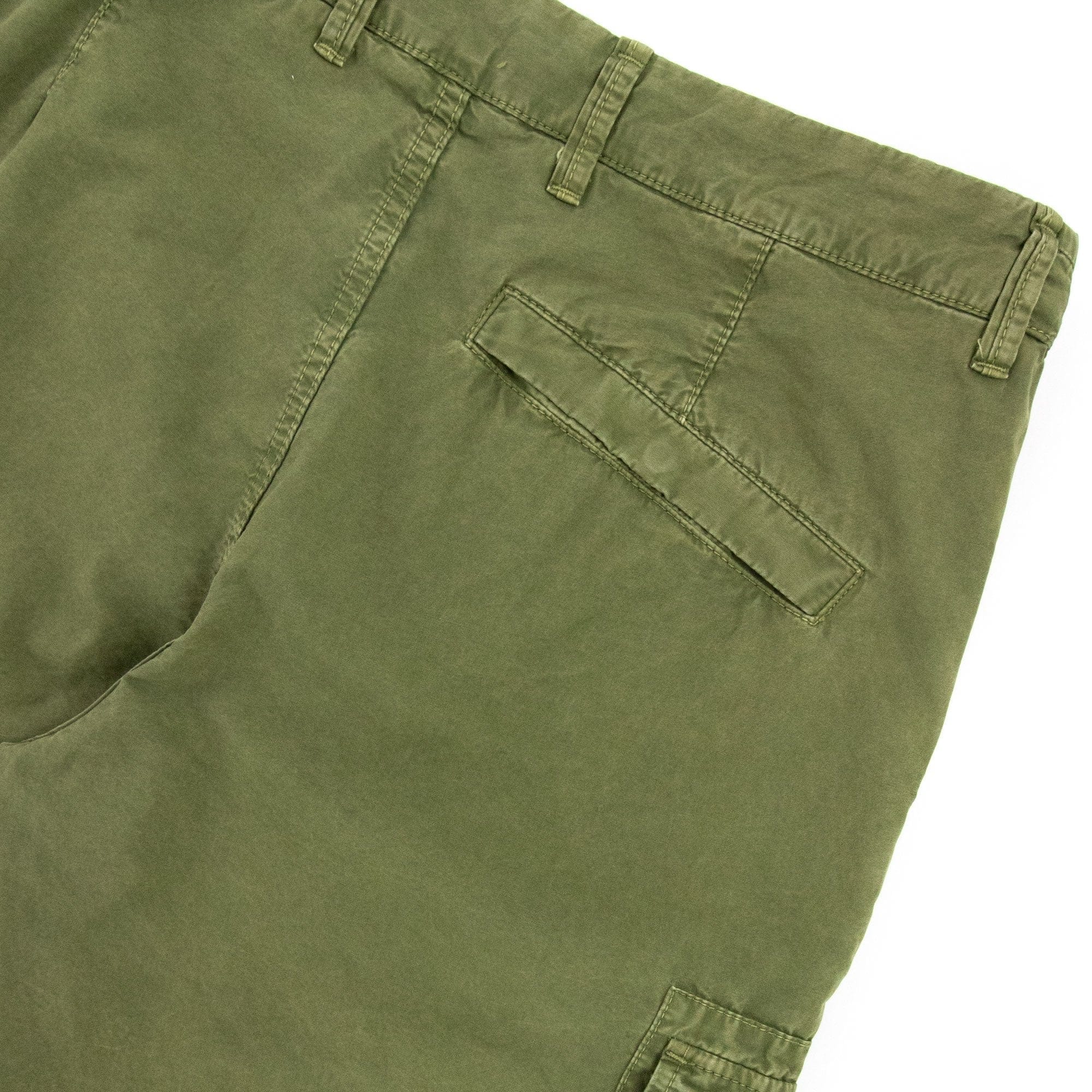 Stone Island L11wa Garment Dyed Canvas Shorts Olive V0158