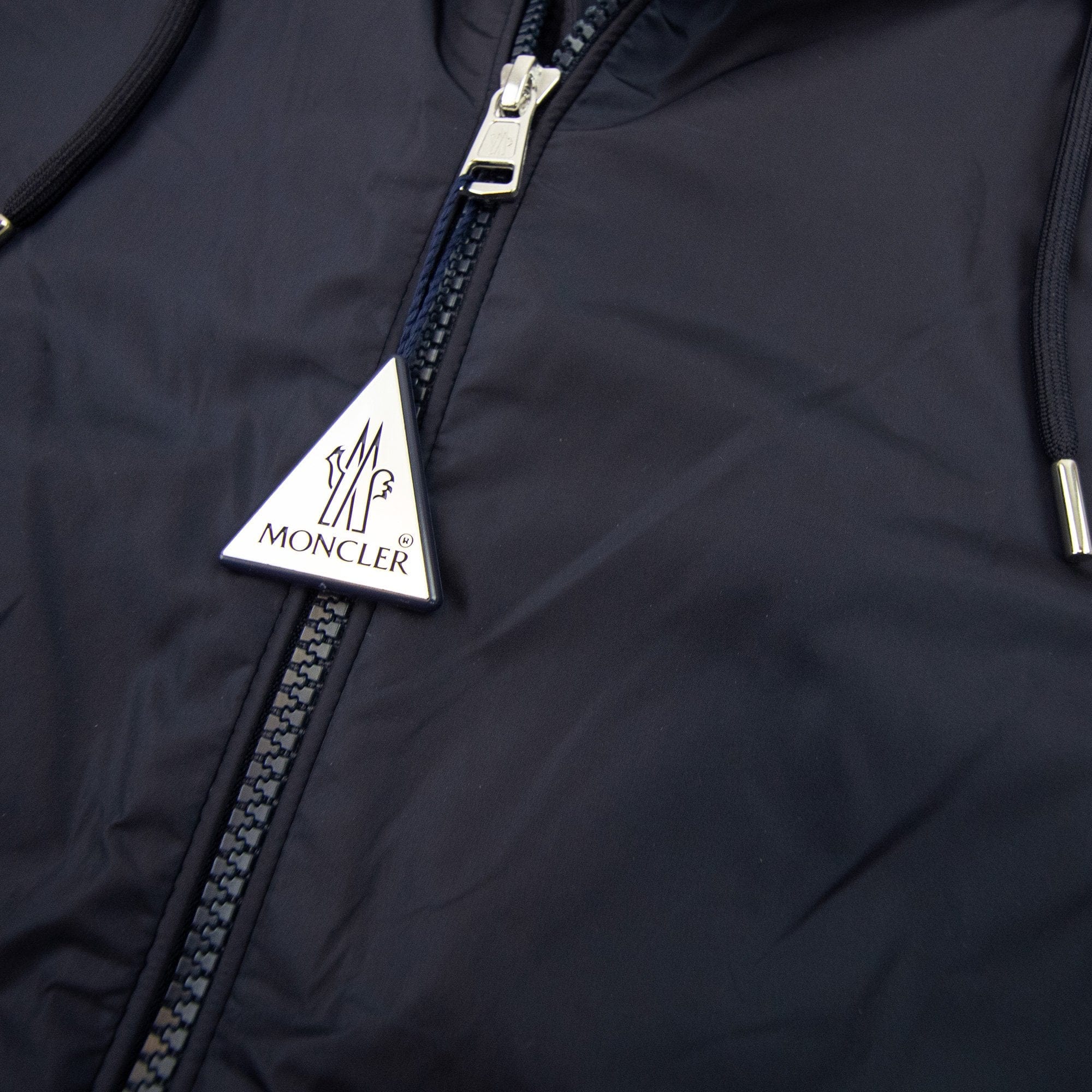 Moncler Grimpeurs Hooded Jacket Navy Blue 743