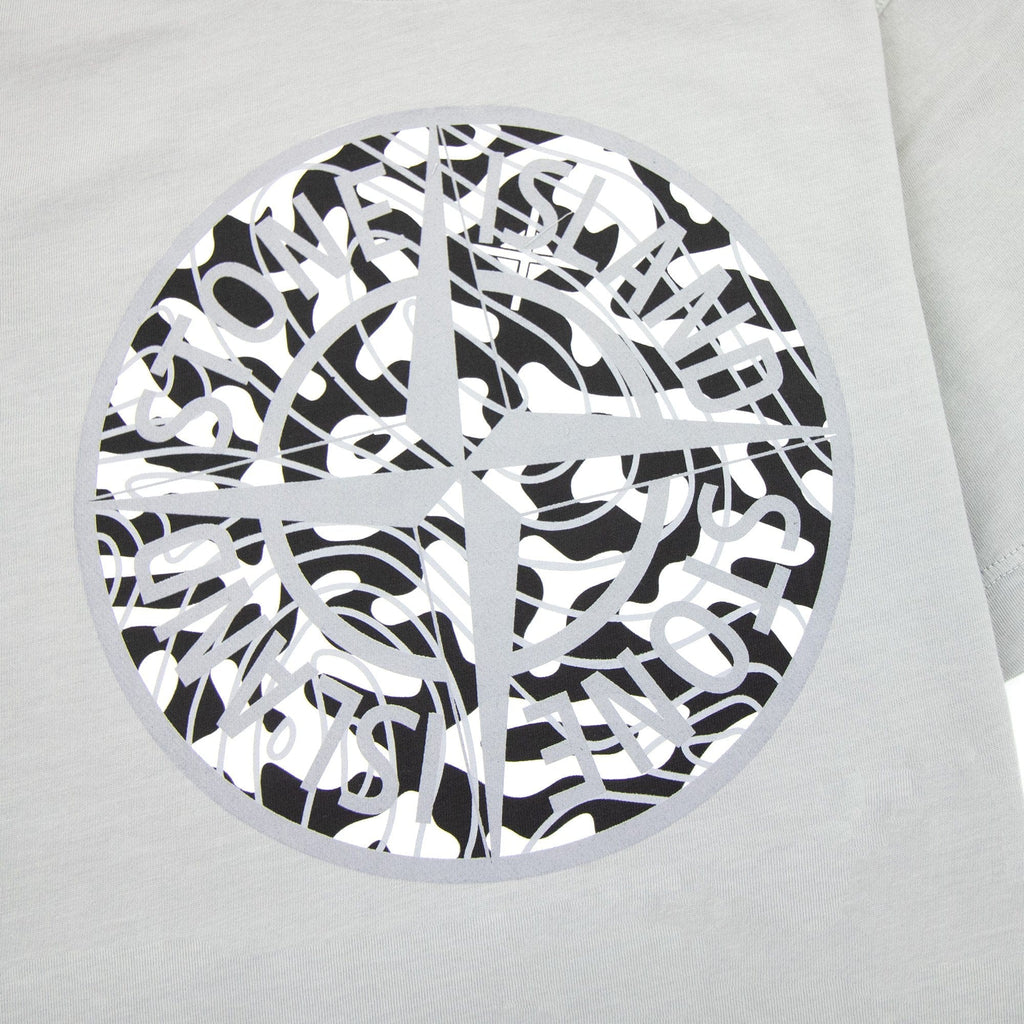 Stone Island Junior 21071 Camo Reflective Logo T Shirt Grey V0064