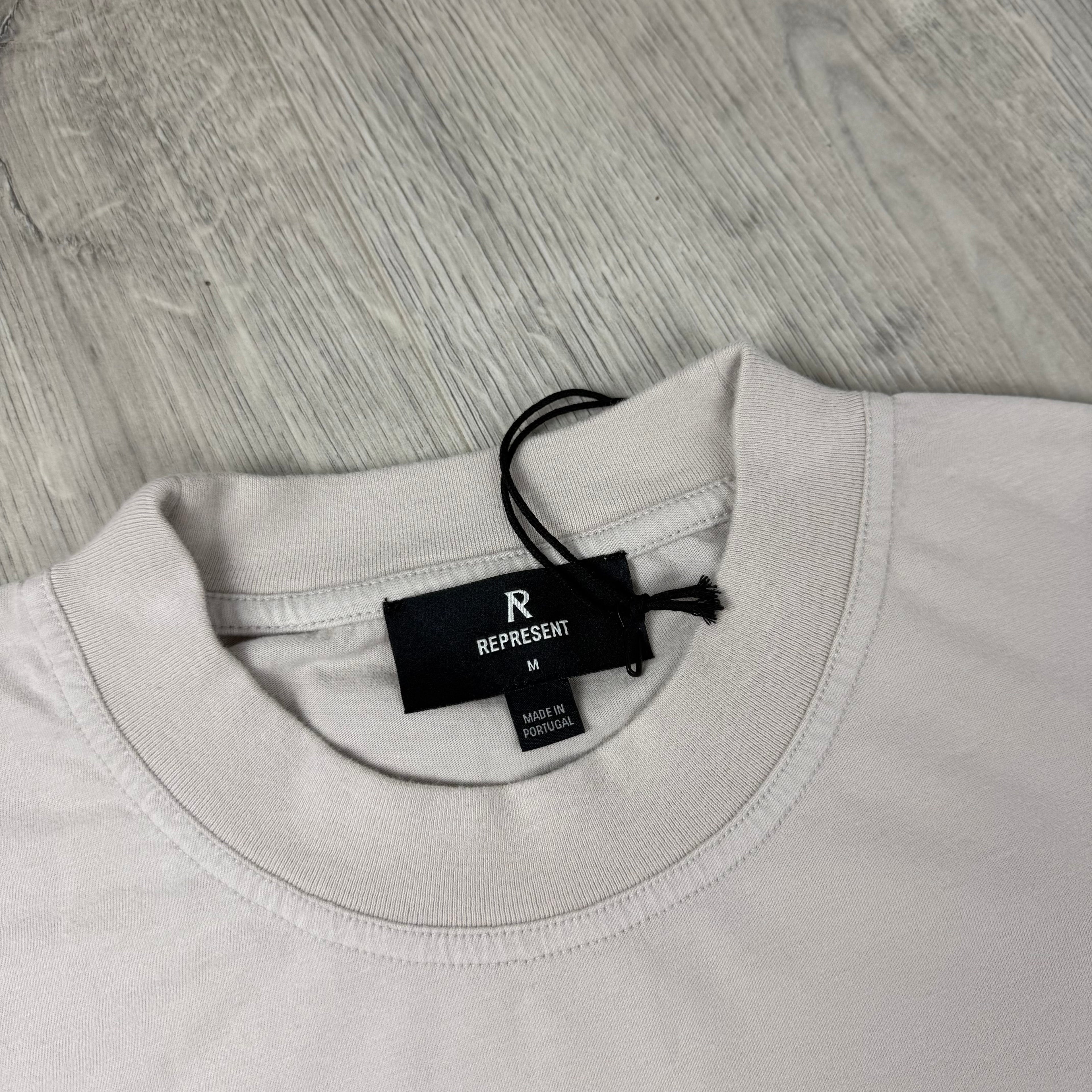Represent 'Embroidered Serif' T-Shirt - Concrete