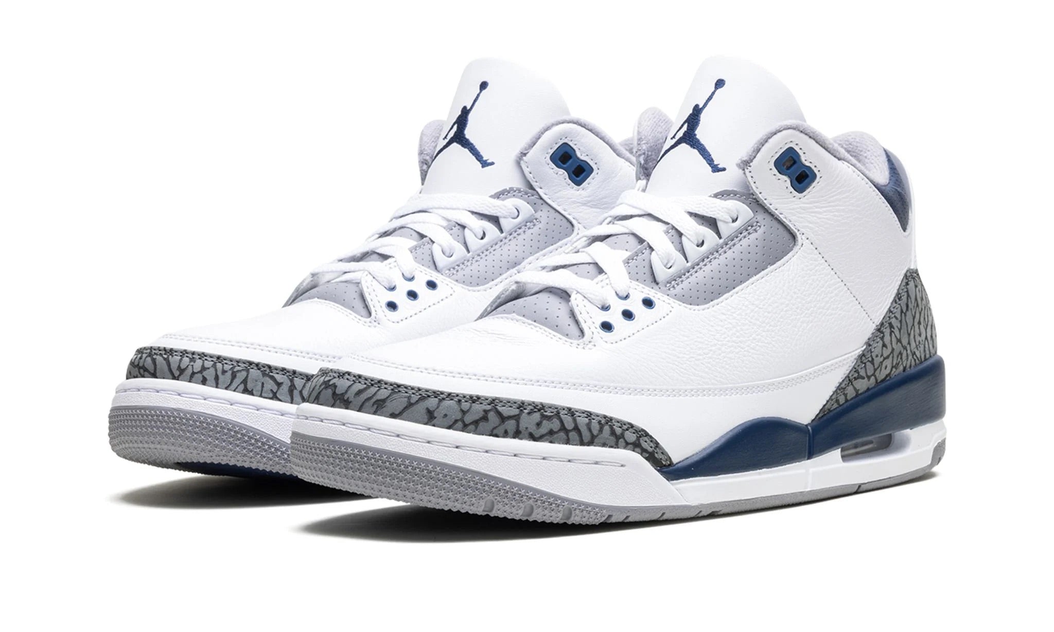 JORDAN 3 RETRO MIDNIGHT NAVY