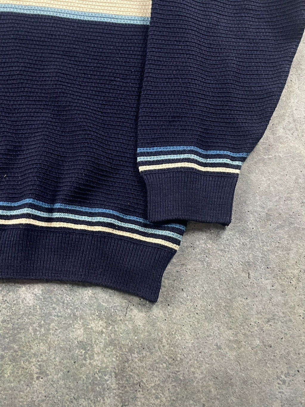 Rare Lacoste Sweater (XL)