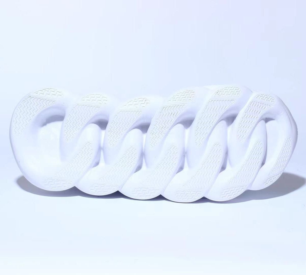 Versace Chain Reaction
