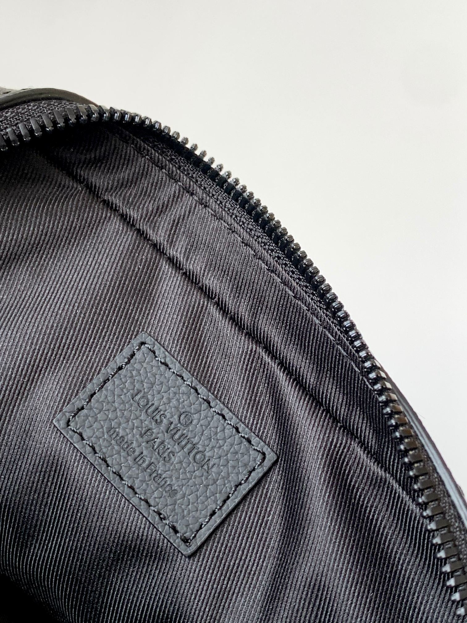 Borsello Louis vuitton black