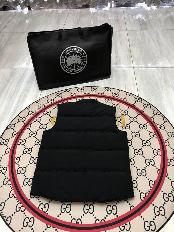 Smanicato Canada Goose
