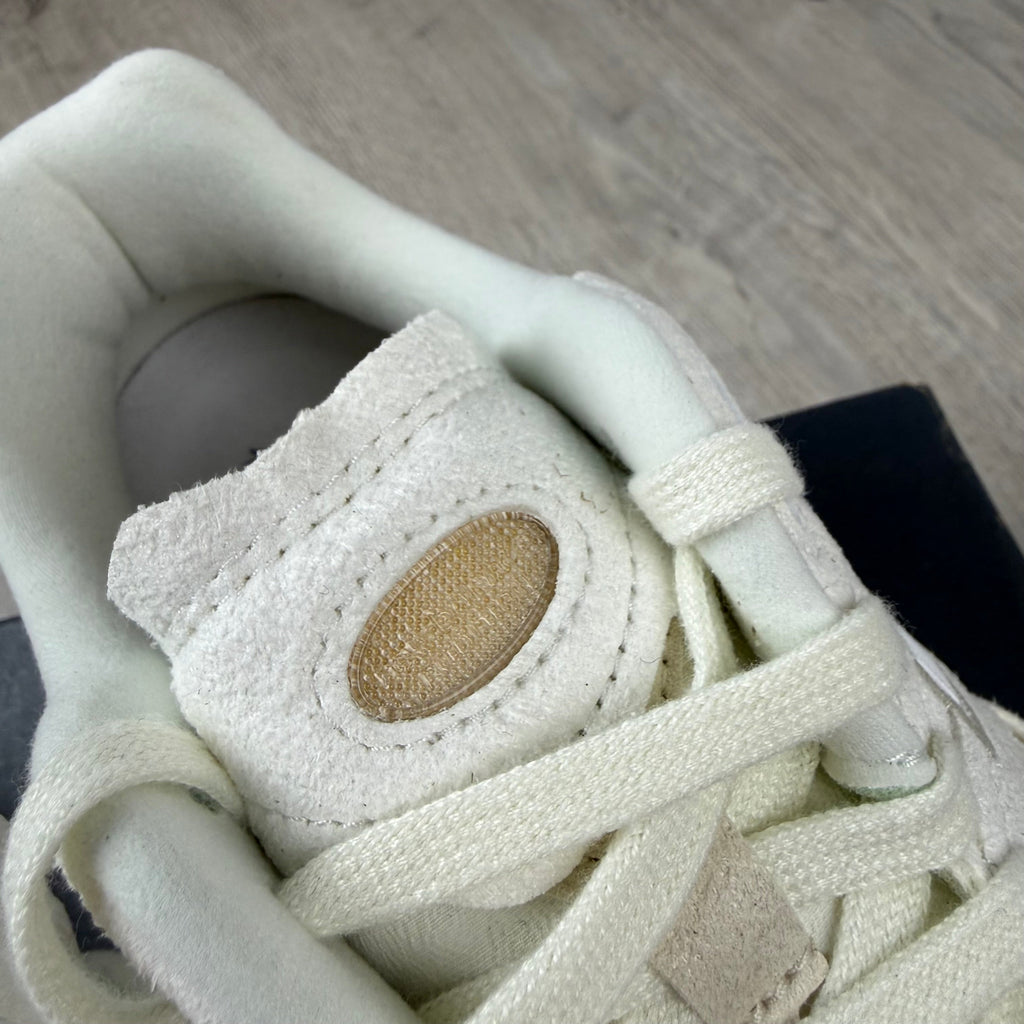 New Balance '2002R' Sneakers - White
