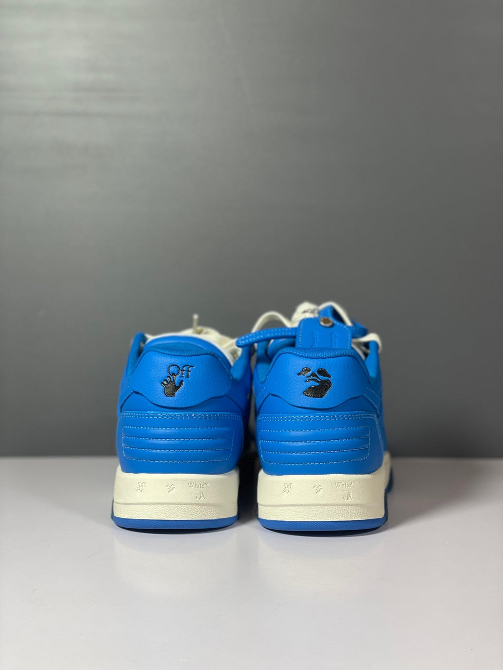 OFF-WHITE Out Of Office