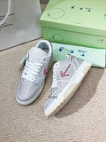 OFF-WHITE