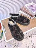 UGG Tazz