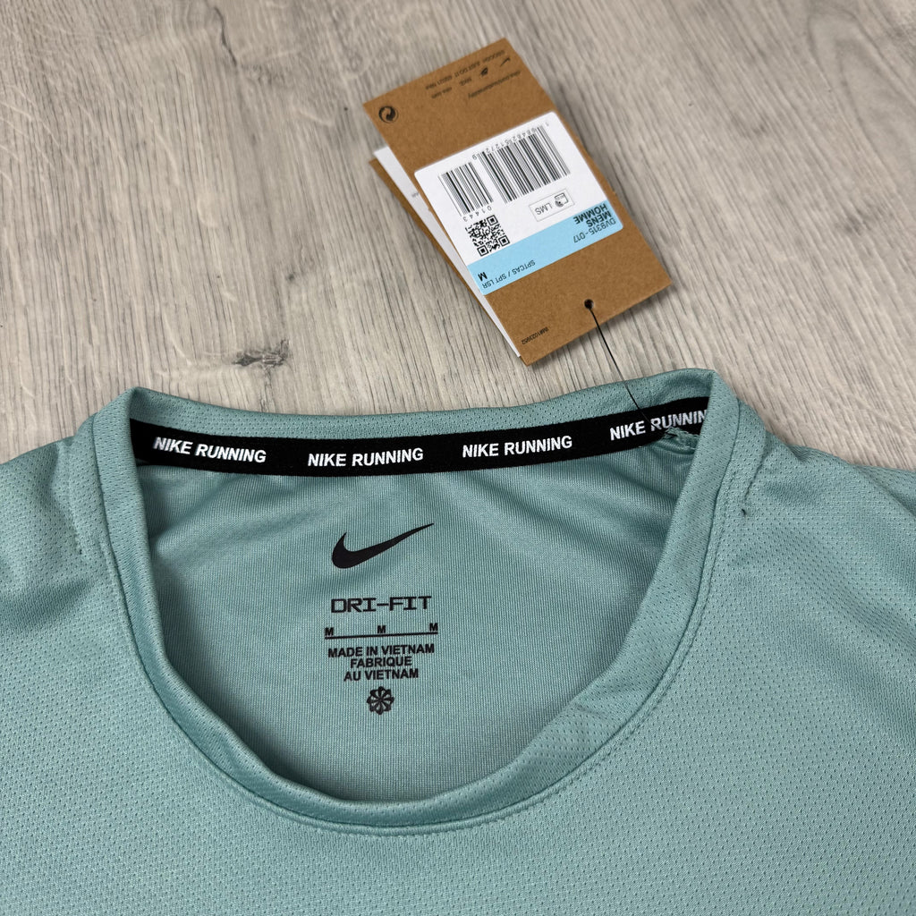 Nike 'Miler' T-Shirt - Cannon