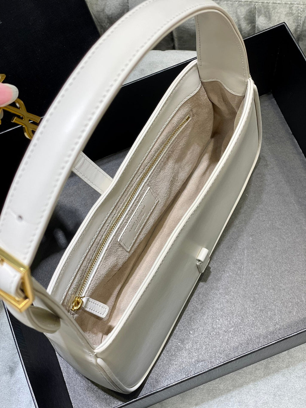Borsa YSL