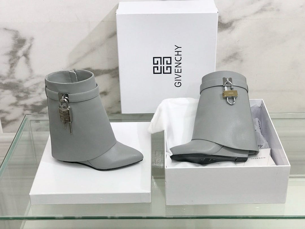 Stivali Givenchy