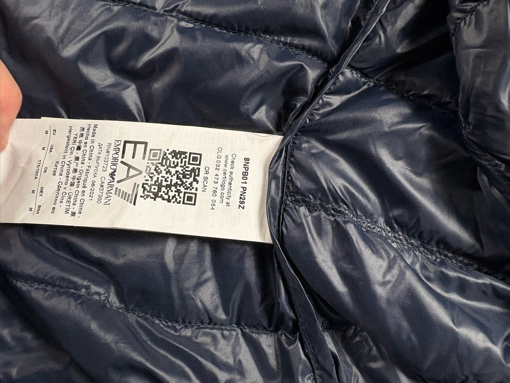 EA7 Pufferjacke (M)