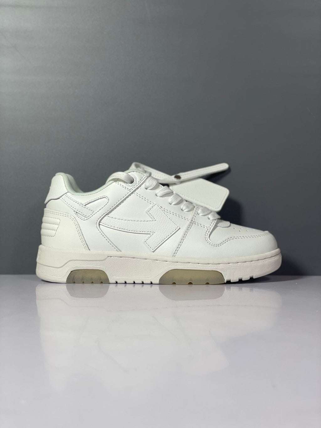 OFF-WHITE Out Of Office