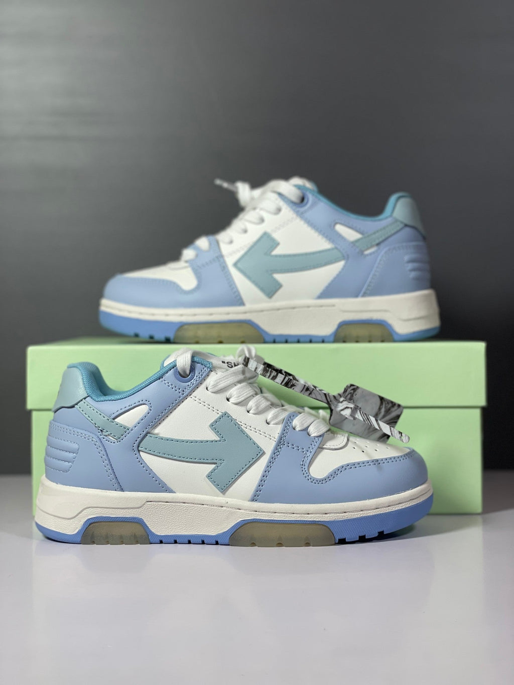 OFF-WHITE Out Of Office