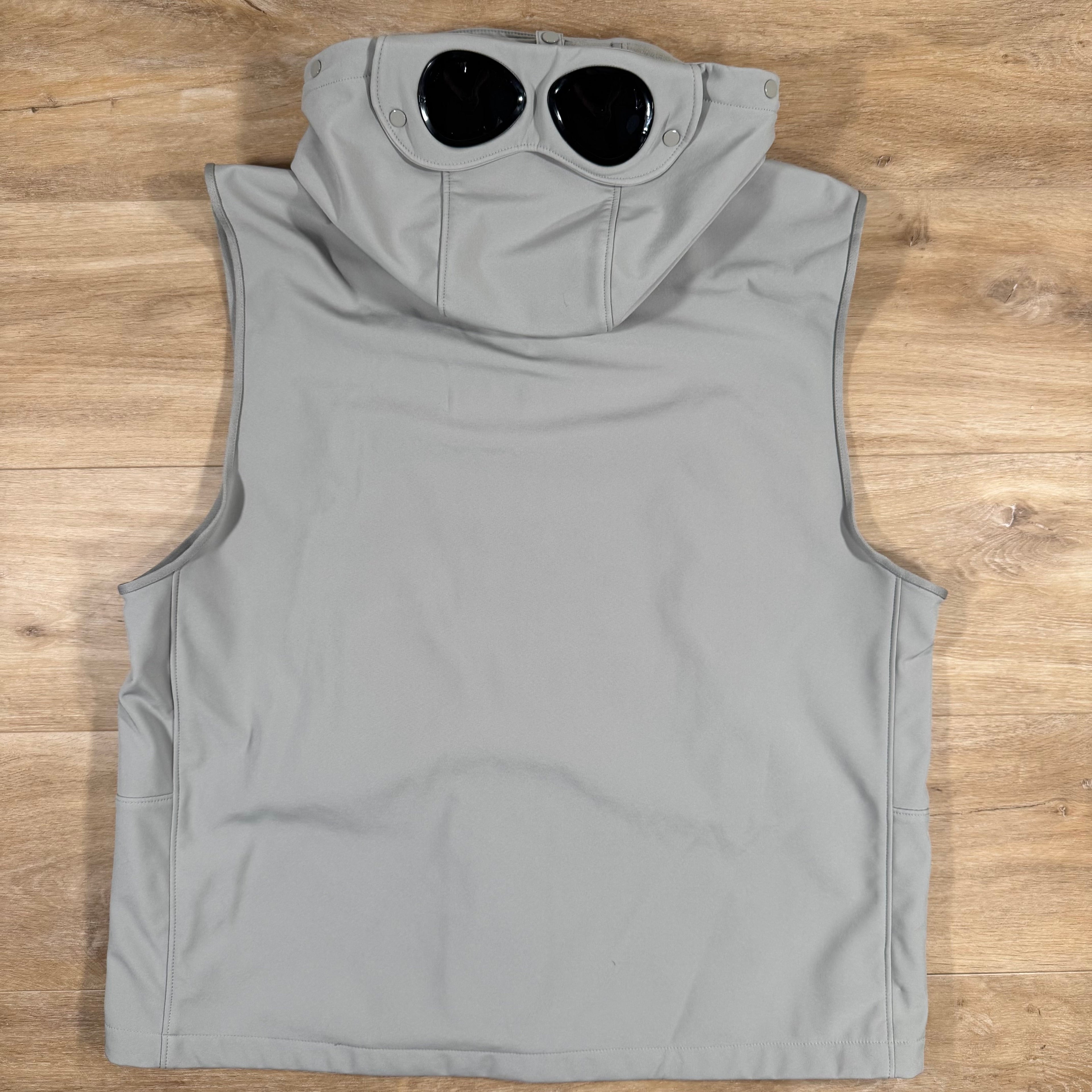C.P. Company Shell-R Goggle Gilet in London Fog - Grey