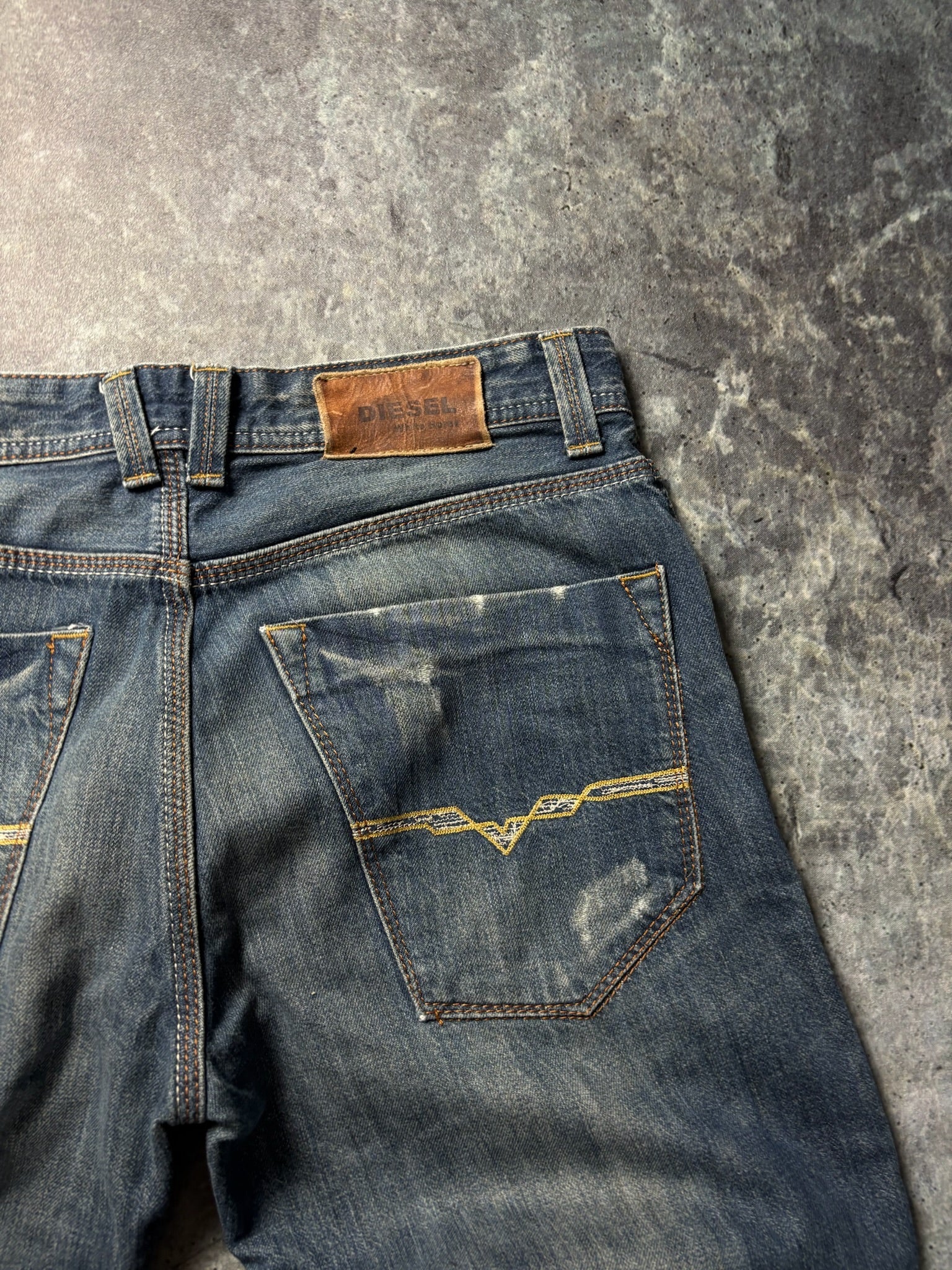 Diesel Jeans (30)