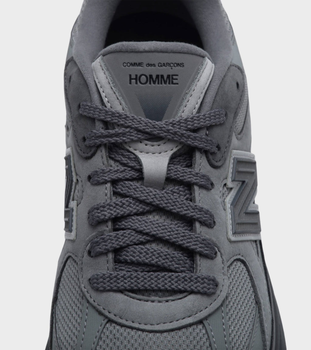 X New Balance 2010V Grey