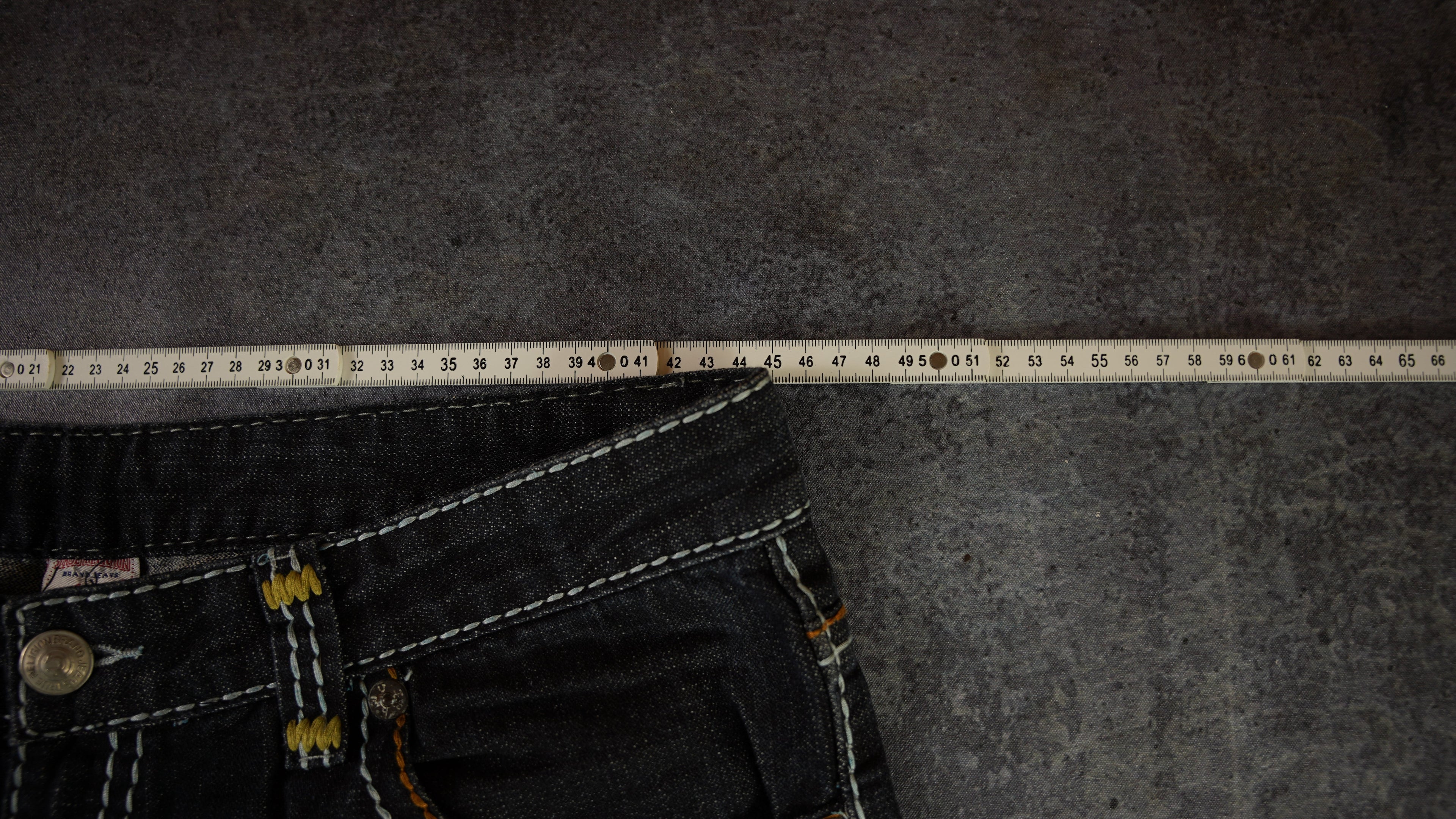 True Religion Jeans (L)