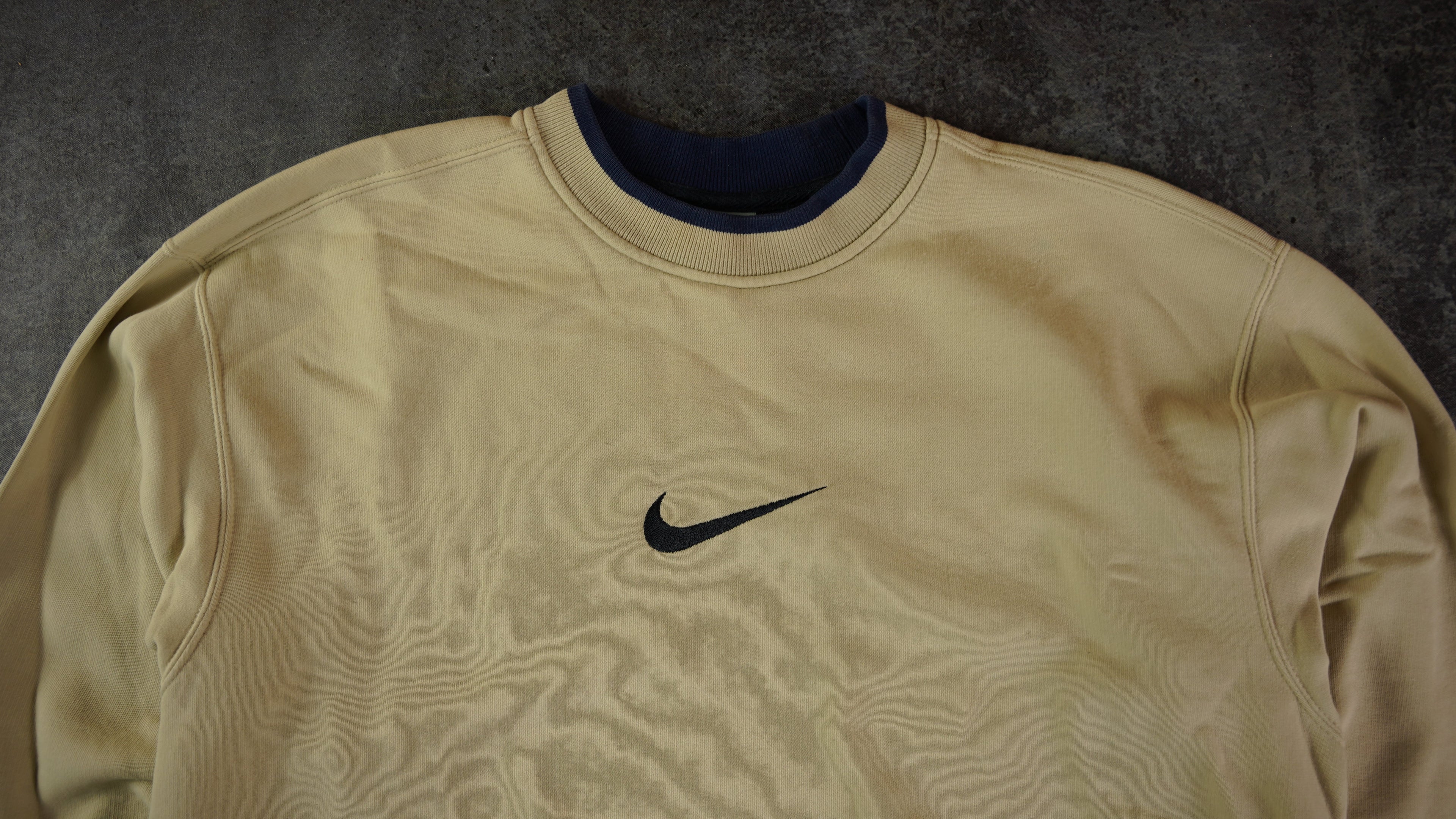 Nike Sweater (L)