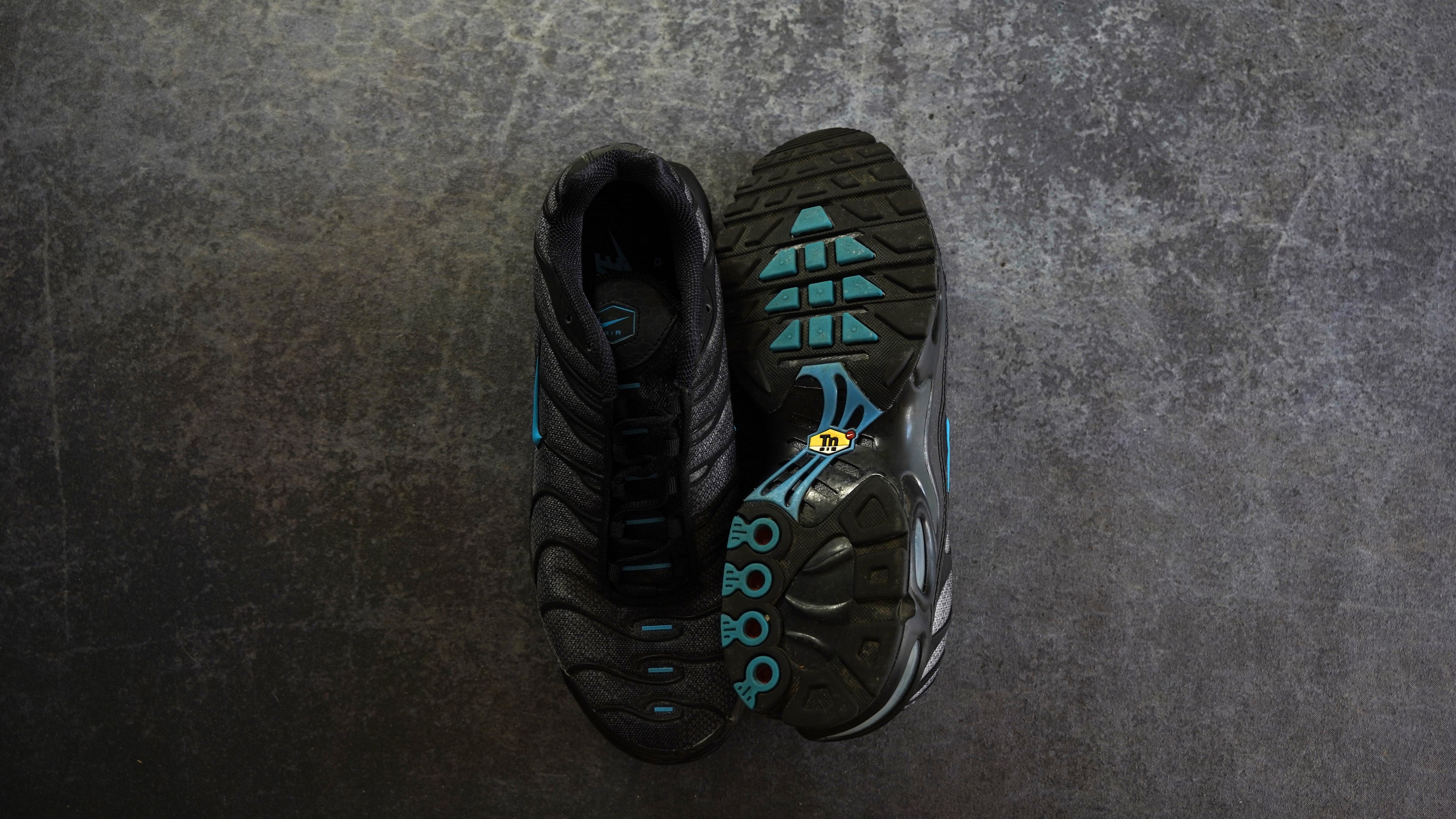 Nike TN Air Max Plus 'Black Hex' (43)