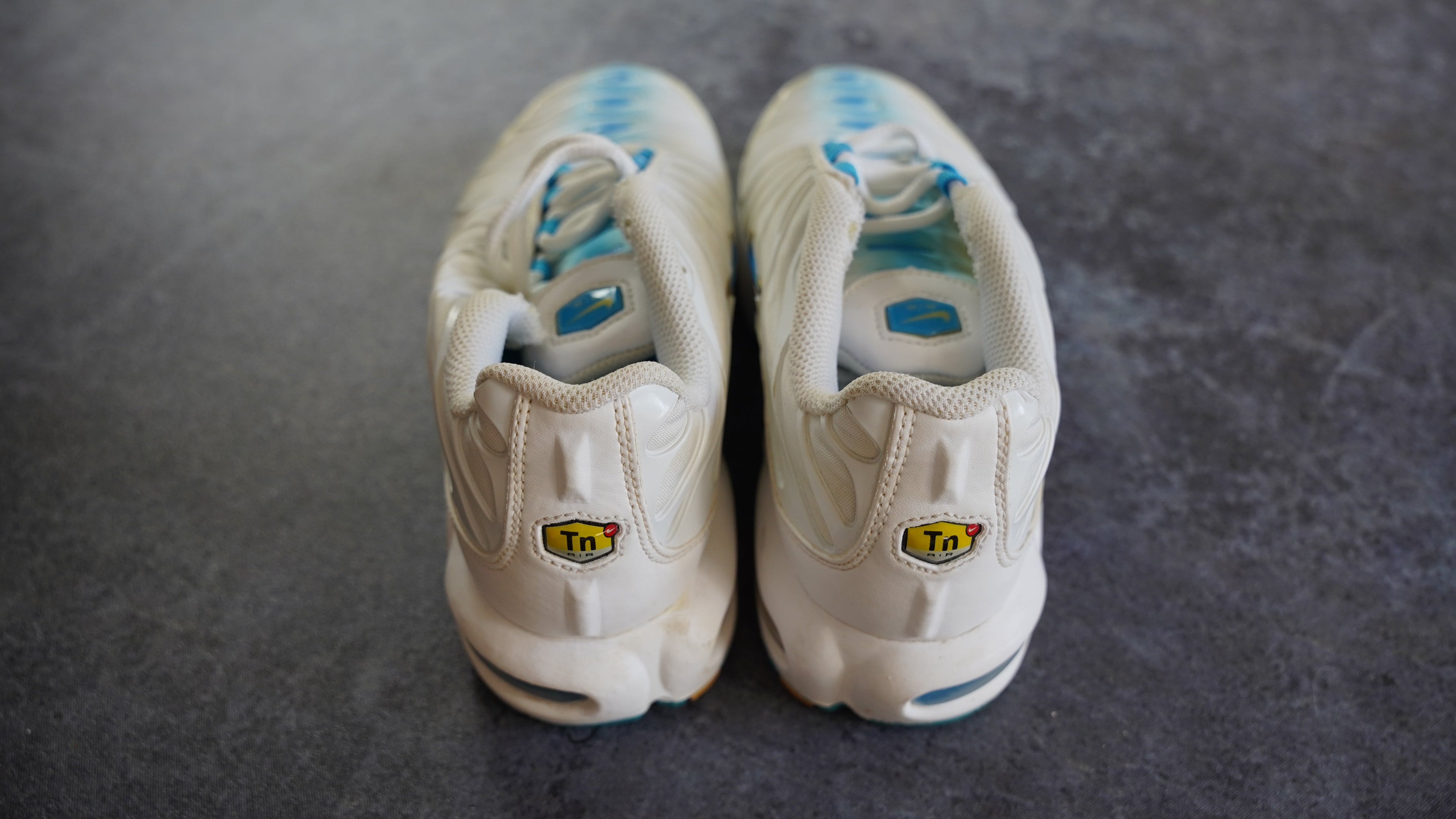 NIKE AIR MAX PLUS TN SE (GS) 'BLUE GLOW' (38.5)