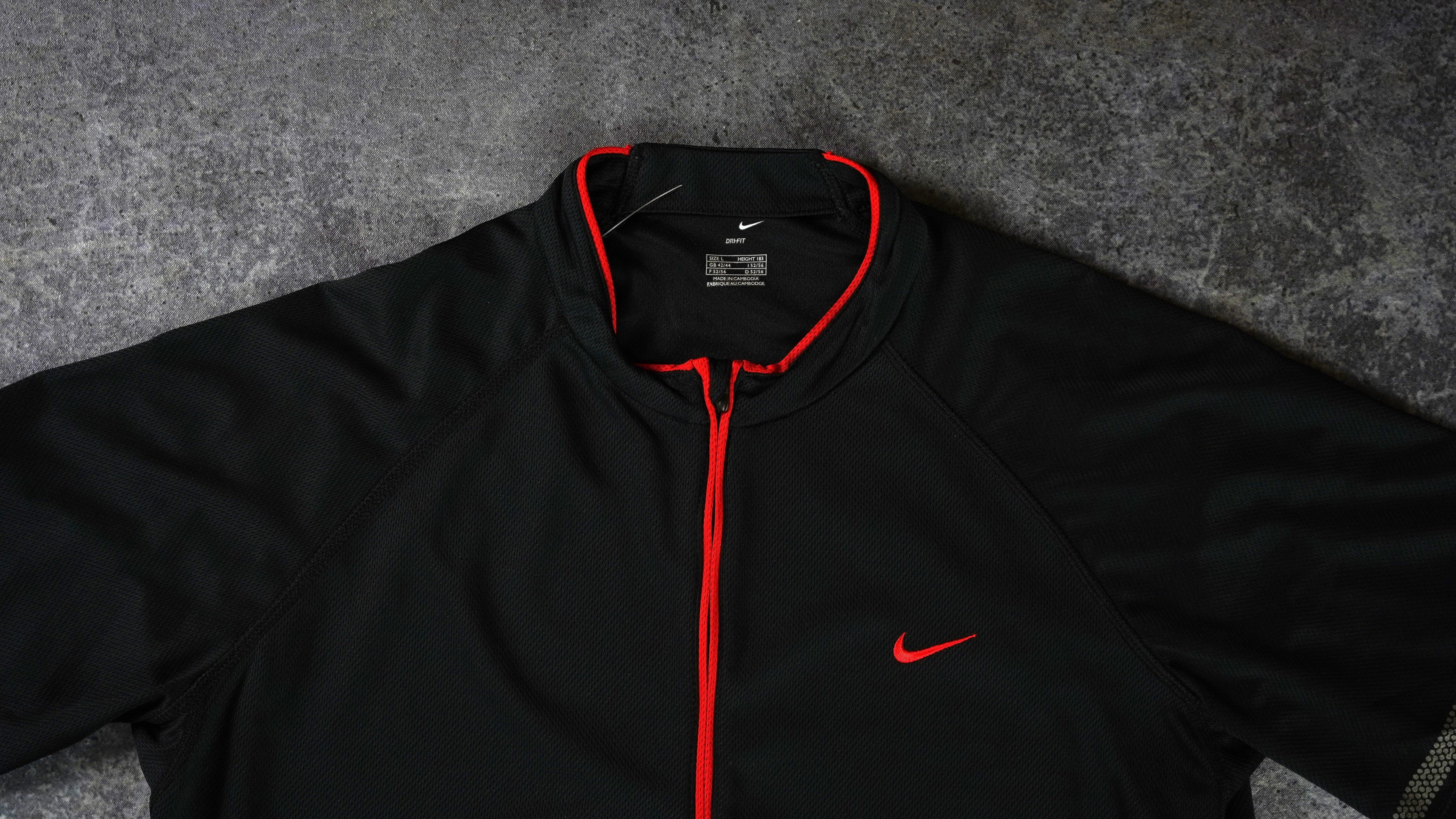 Nike Shirt (L)