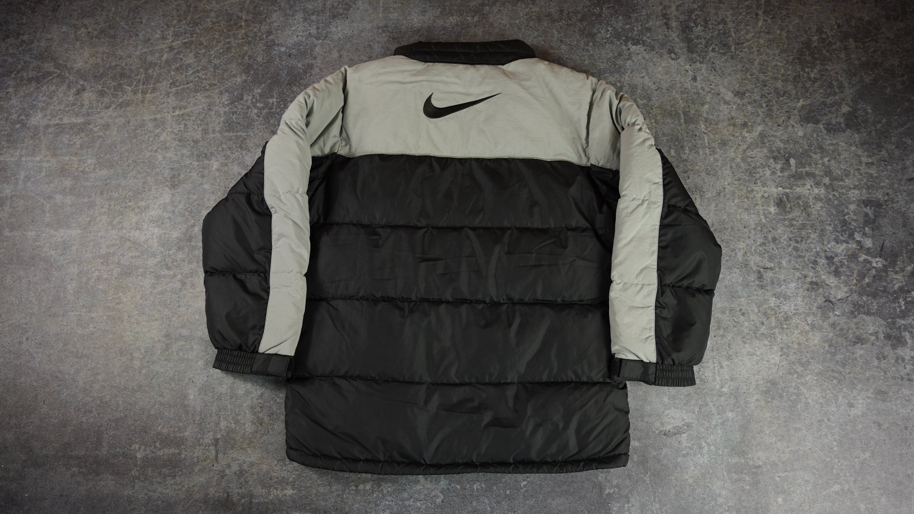 Nike Pufferjacket (XL)