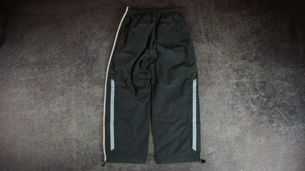 Nike Trackpants (L)