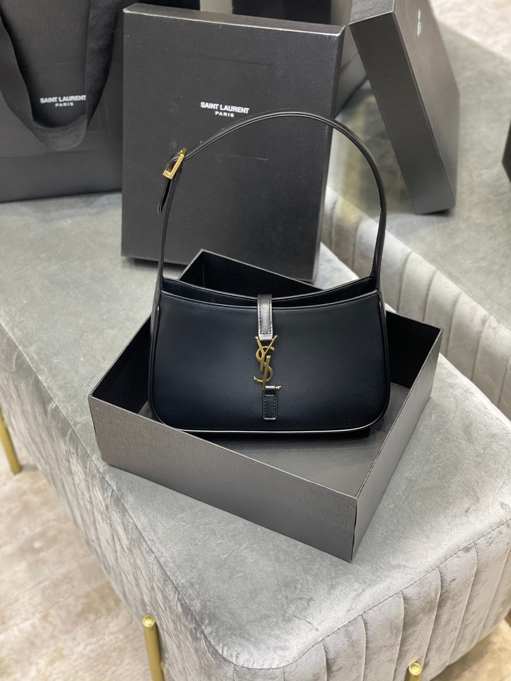 Borsa YSL
