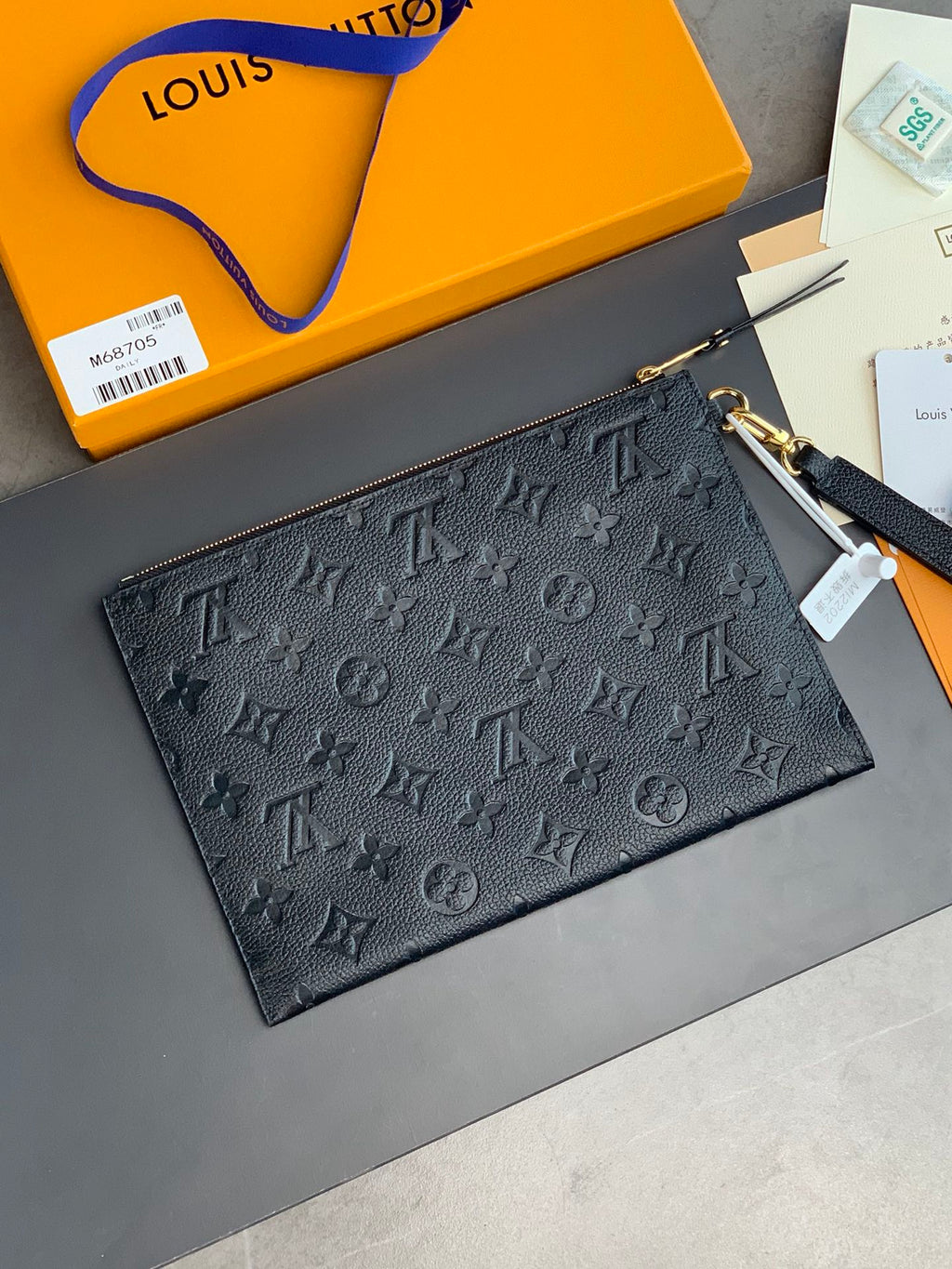 Pochette LV