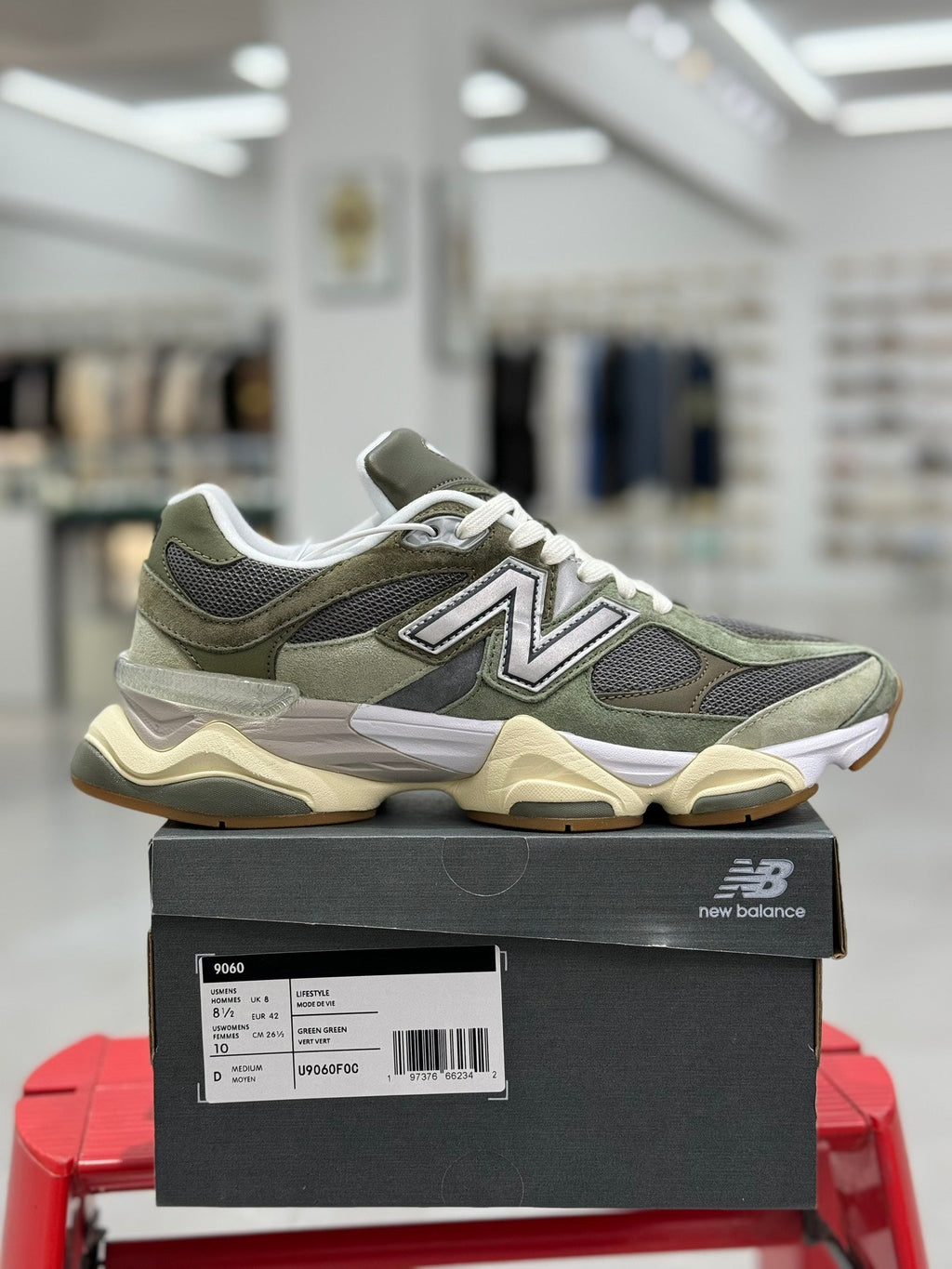 New Balance 9060