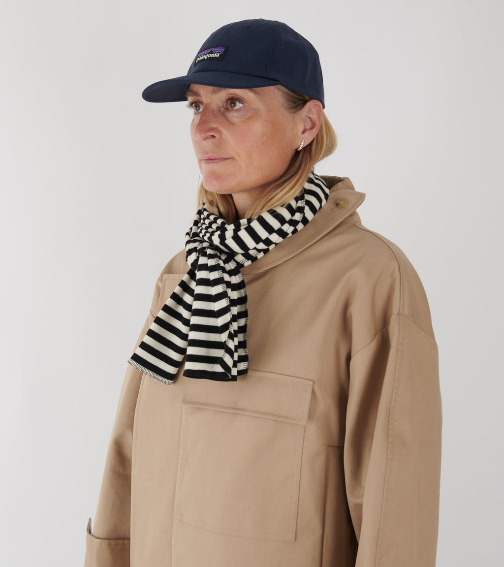 Scarf Interlock Black/Ecru