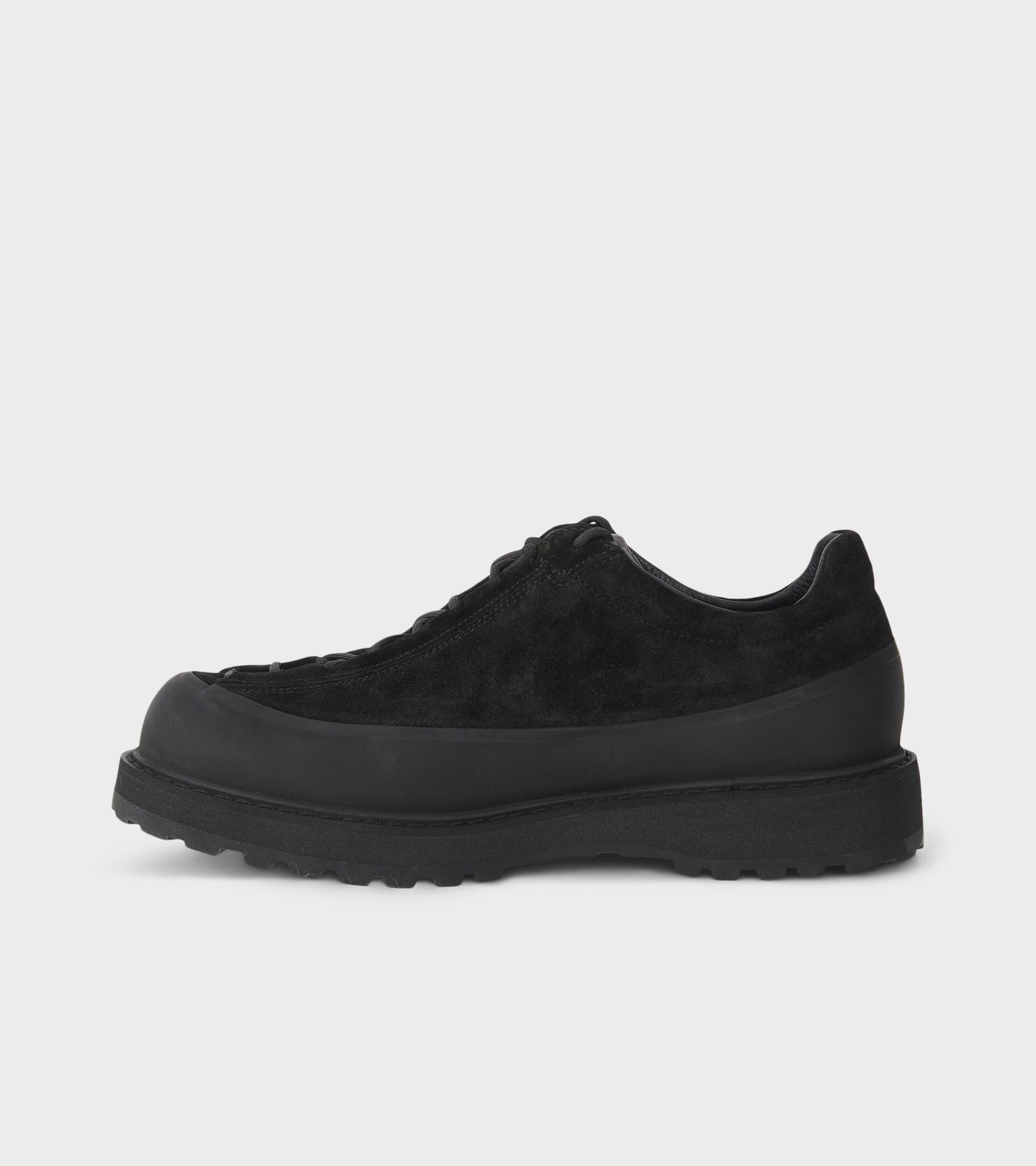 Low Top Suede Sneakers Black