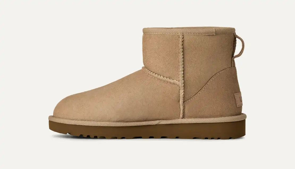 UGG Classic mini ll