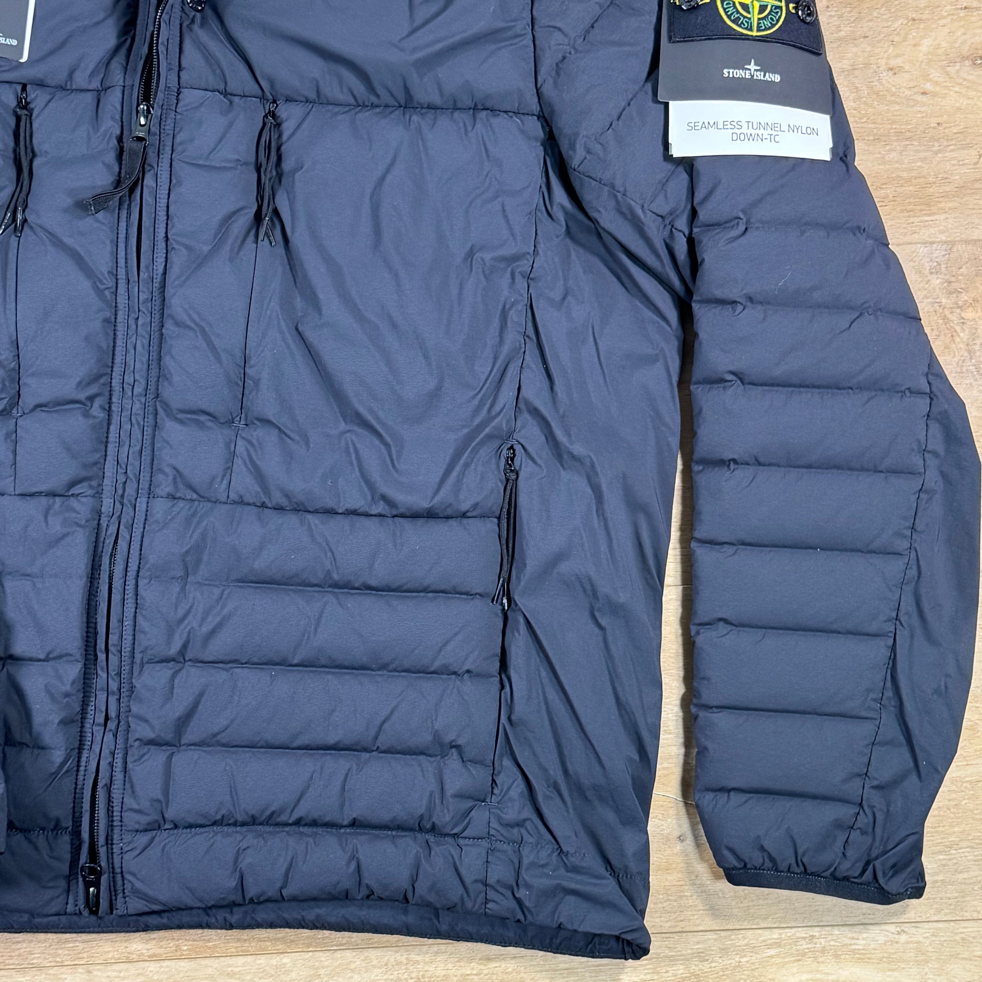 Stone Island Seamless Tunnel Down-TC Stand Collar Jacket in Navy