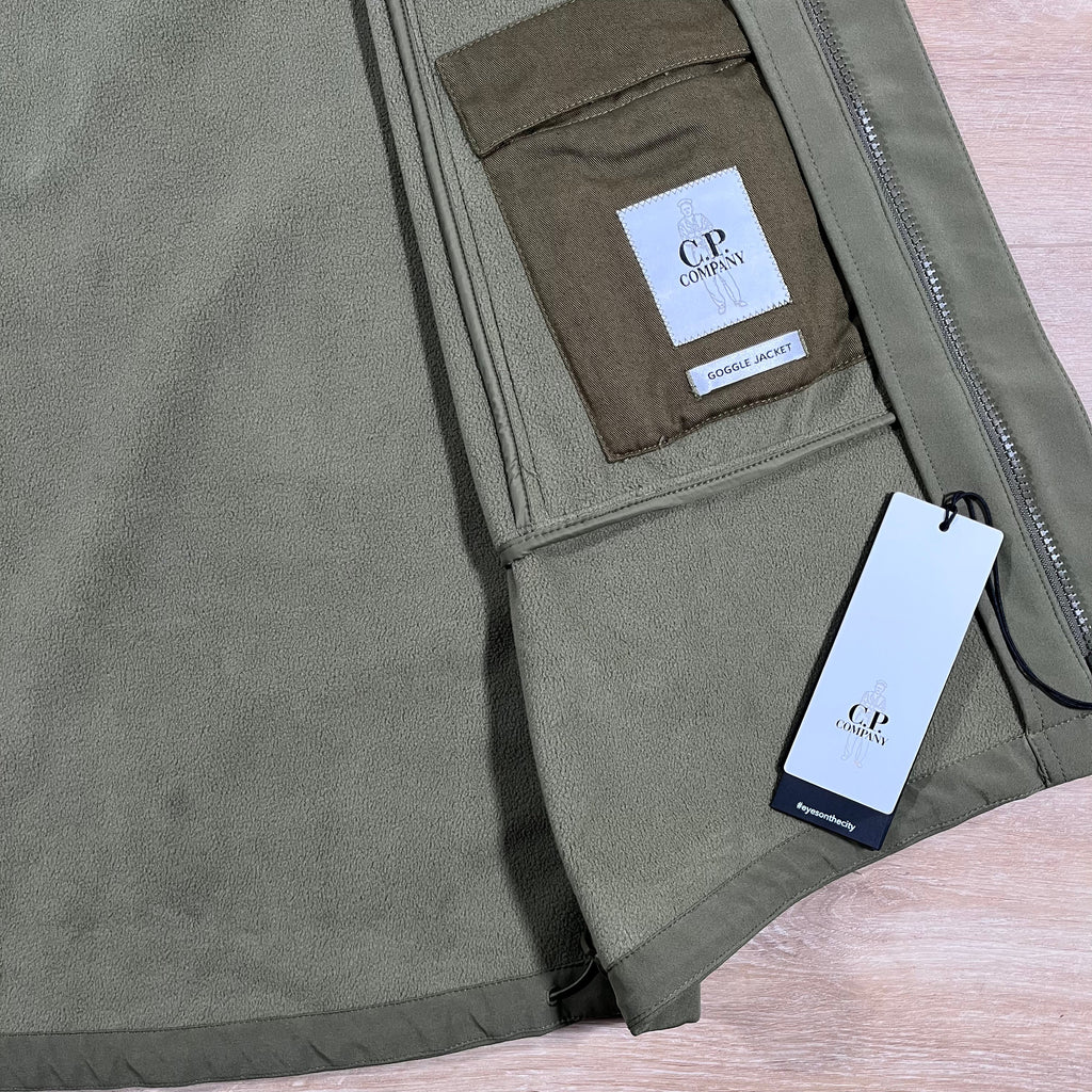 C.P. Company Shell-R Goggle Gilet in Elmwood Green