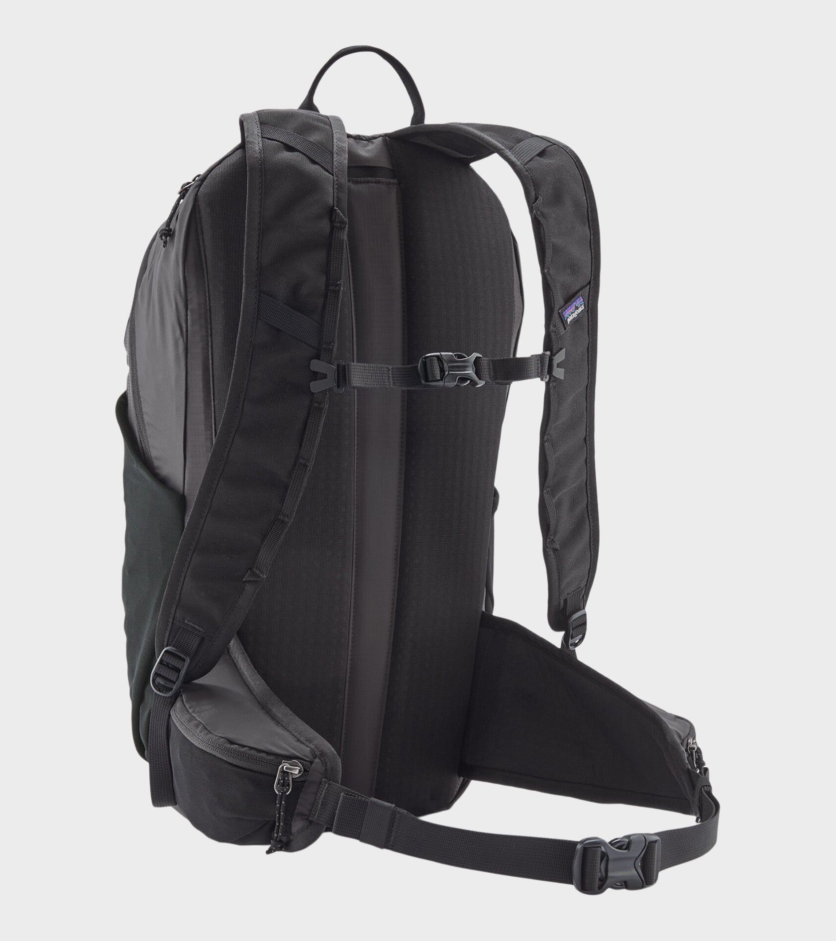 Terravia Pack 22L Black